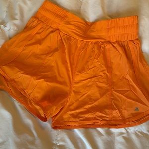 Balance athletica breeze short